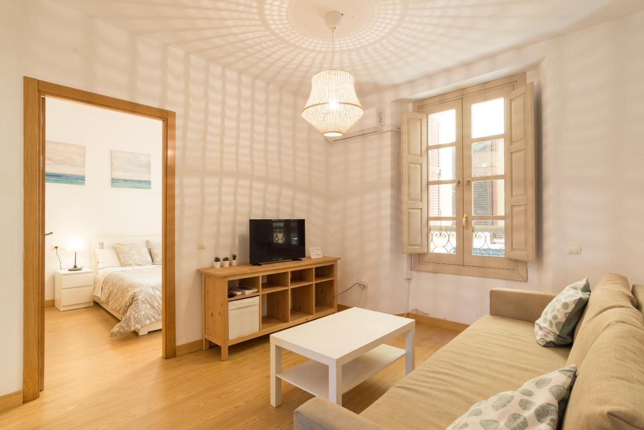 Acogedor Apartamento En El Centro Historico De Malaga - Mitjana Apartman Kültér fotó